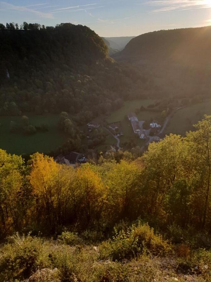 Gite Des Reculees Ladoye-sur-Seille Eksteriør billede
